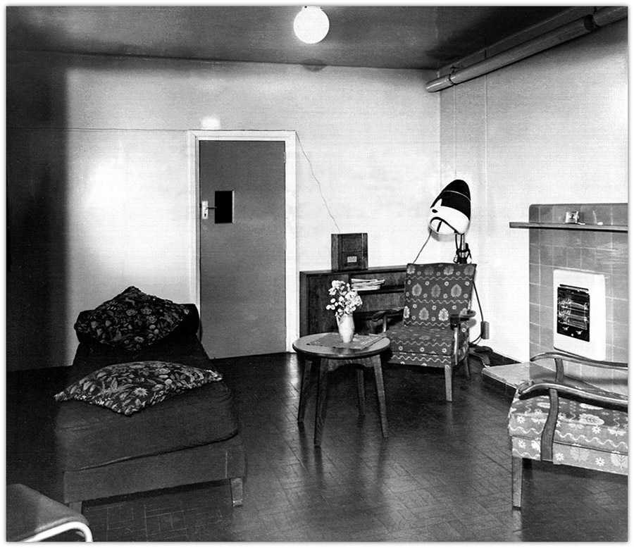 Rest_Room 52